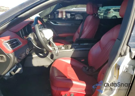 2020 Maserati Ghibli z USA, uszkodzony, nr VIN ZAM57XSA4L1354159